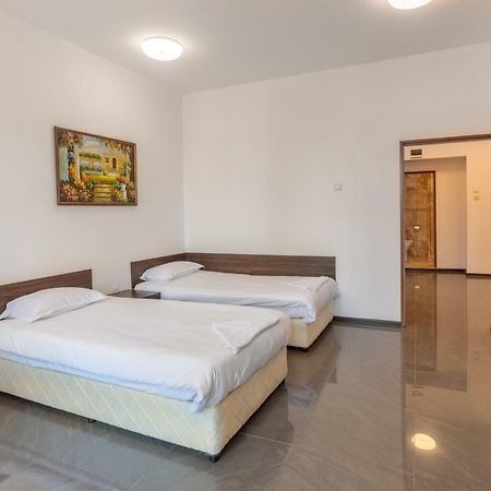 בורגאס Seaside Guest Rooms מראה חיצוני תמונה