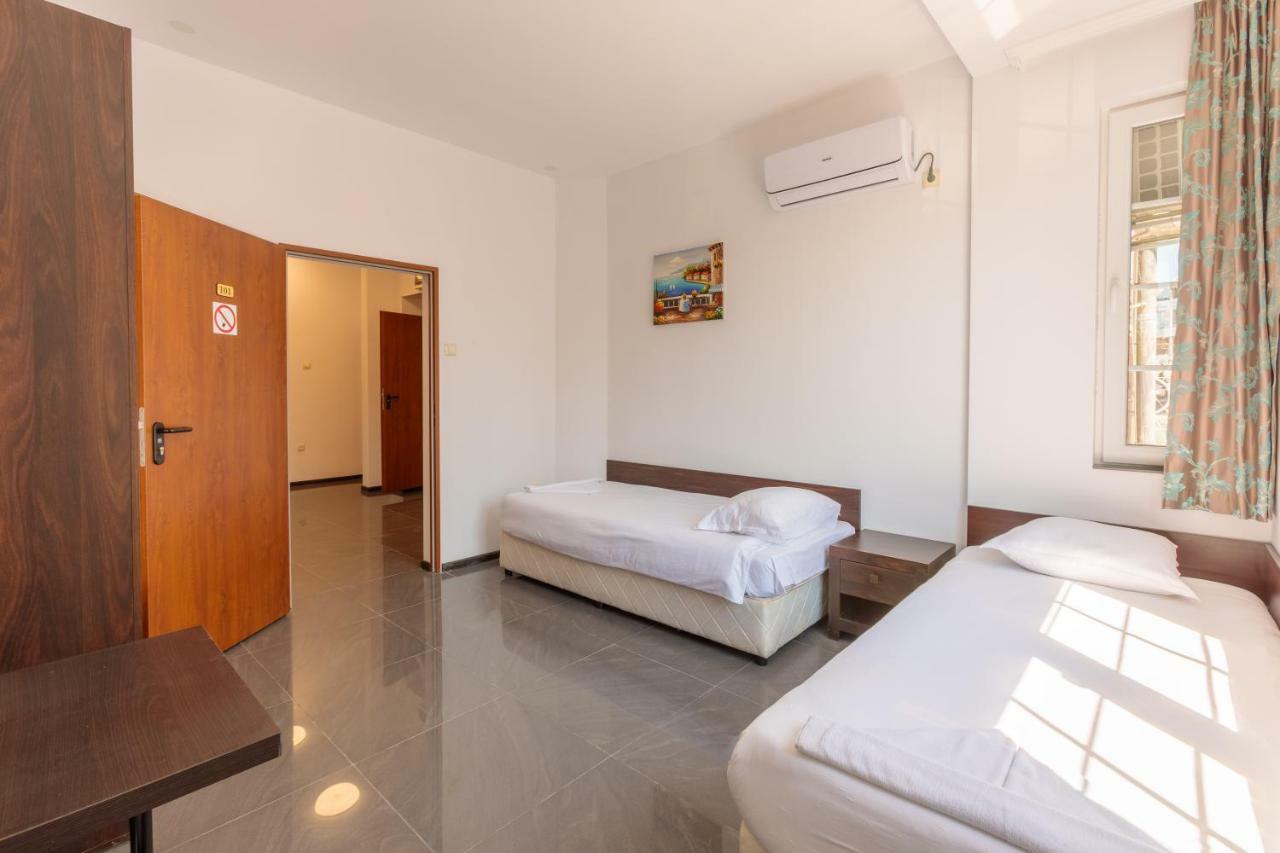 בורגאס Seaside Guest Rooms מראה חיצוני תמונה