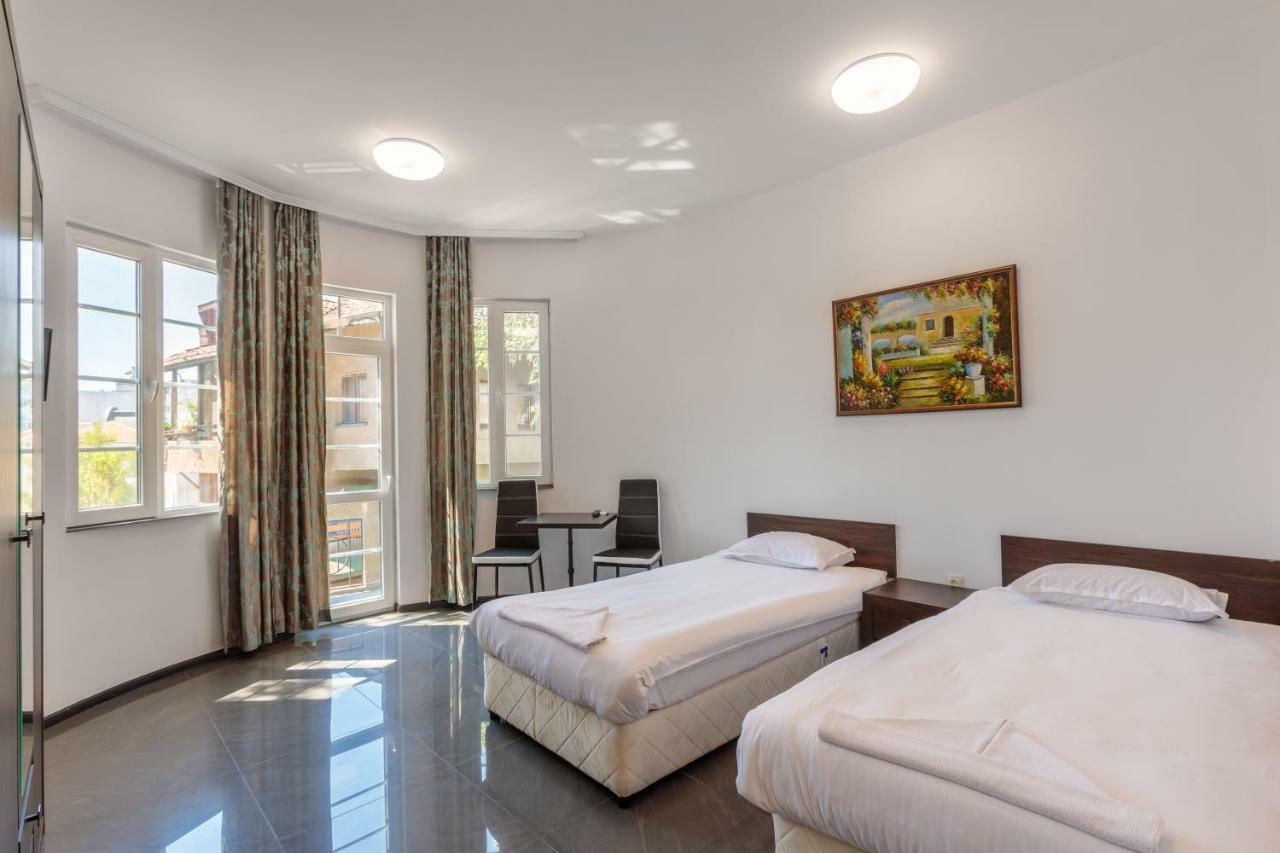 בורגאס Seaside Guest Rooms מראה חיצוני תמונה