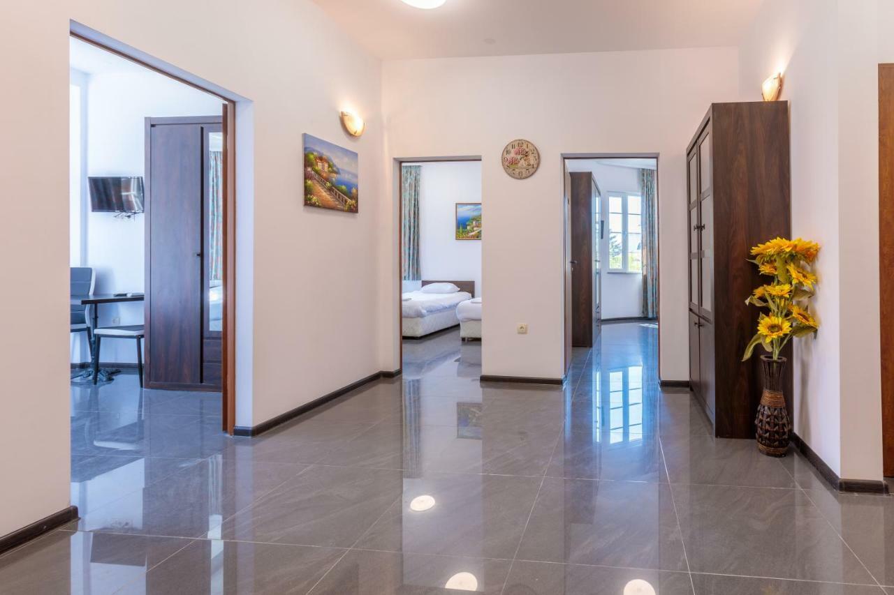 בורגאס Seaside Guest Rooms מראה חיצוני תמונה