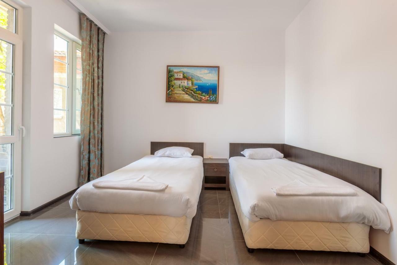 בורגאס Seaside Guest Rooms מראה חיצוני תמונה